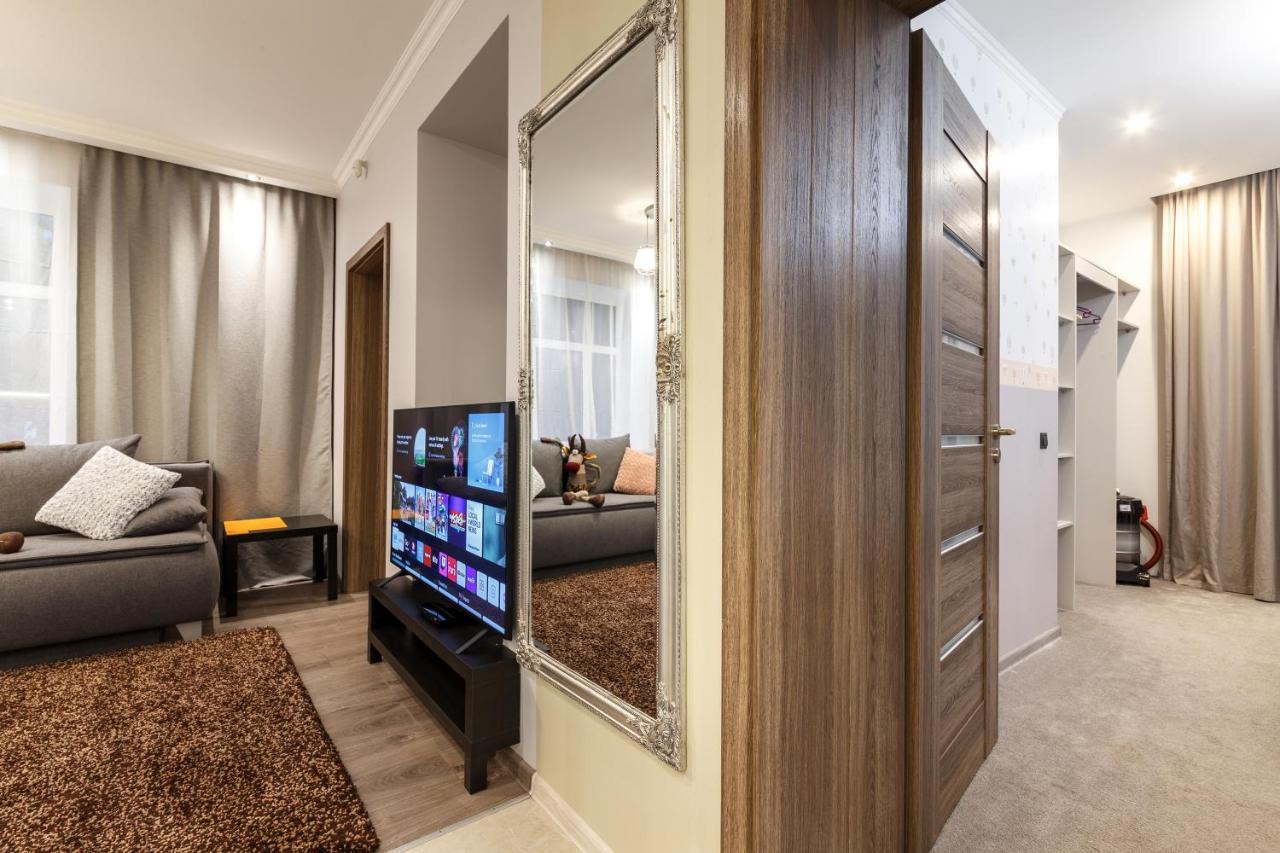 Parkcosylux Two Bedrooms Apart Free Parking Рига Экстерьер фото