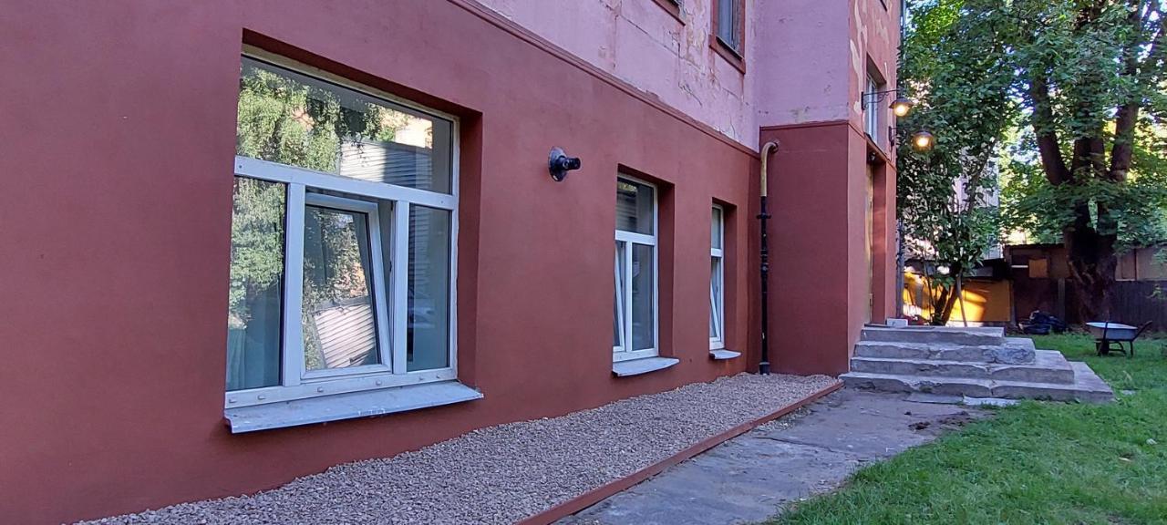 Parkcosylux Two Bedrooms Apart Free Parking Рига Экстерьер фото